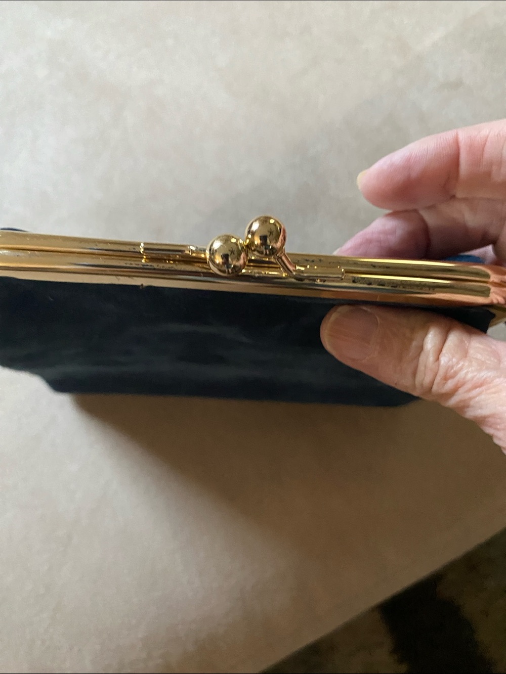 Dooney & Bourke Navy Blue Suede Kiss-Lock Wallet/Coin Purse - Picture 9 of 9